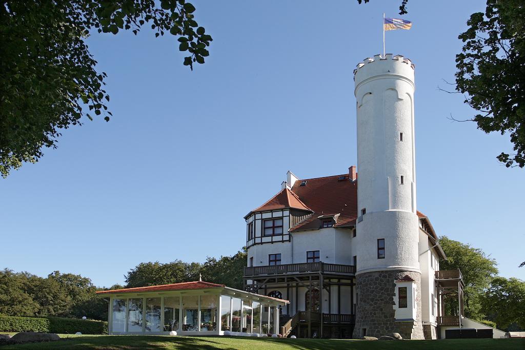 Romantik Hotel Schloss Ranzow Ломе Екстериор снимка