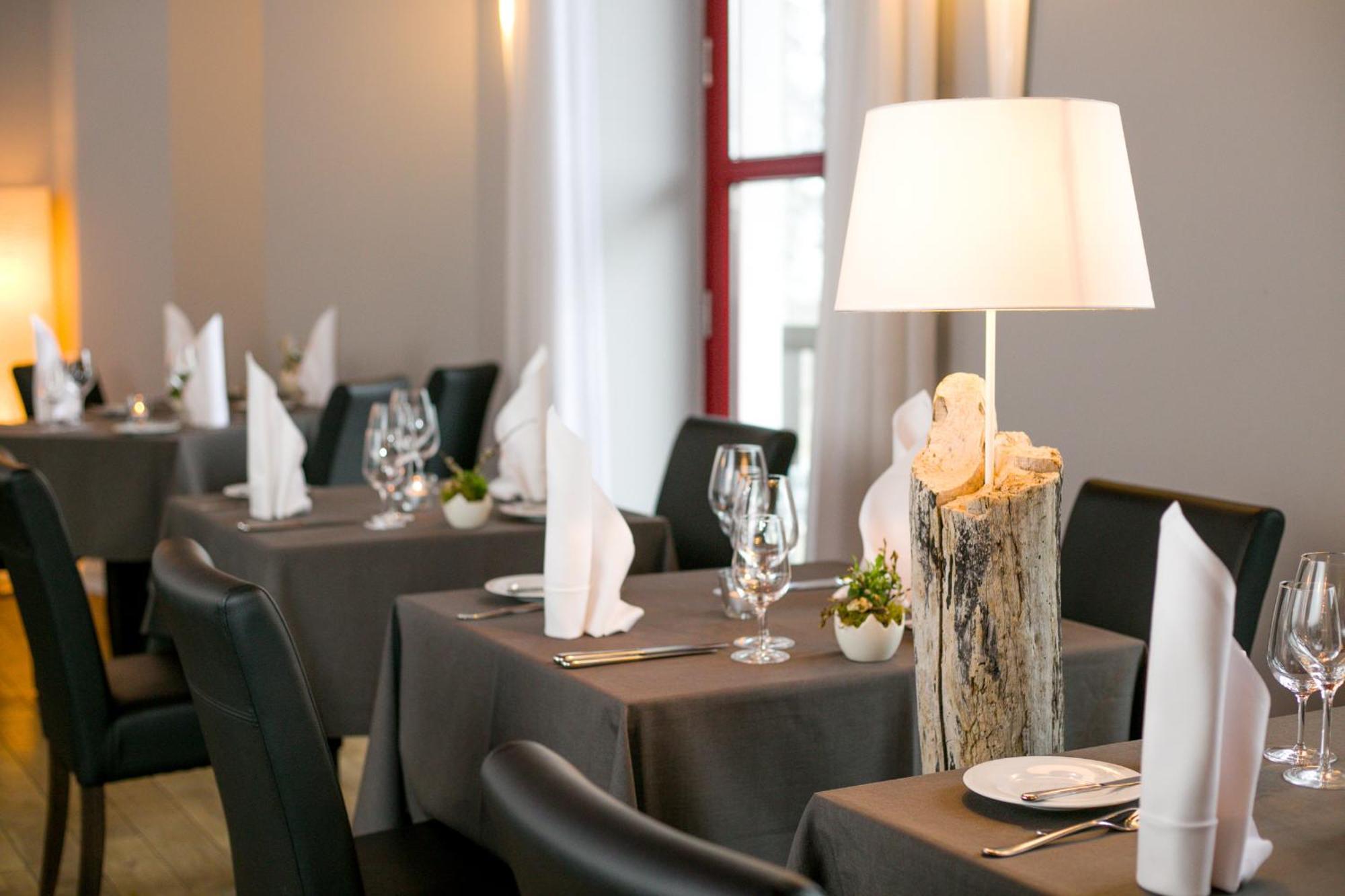 Romantik Hotel Schloss Ranzow Ломе Екстериор снимка