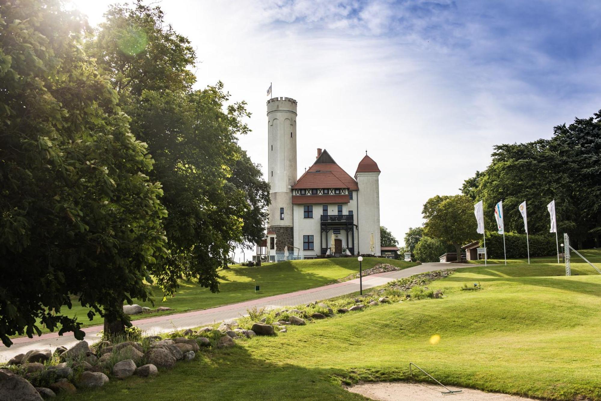 Romantik Hotel Schloss Ranzow Ломе Екстериор снимка